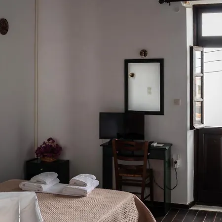 Belessi's Mansion 1 Konukevi Monemvasía