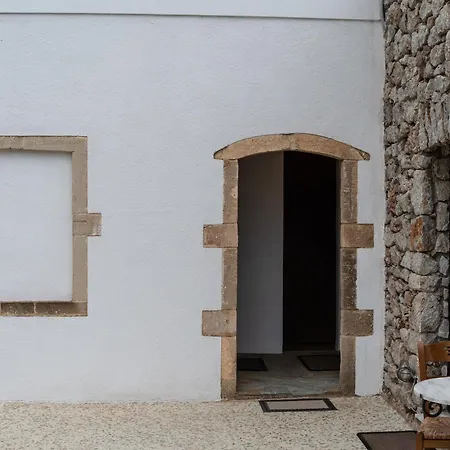 Belessi's Mansion 1 Konukevi Monemvasía