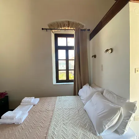 Belessi's Mansion 1 Casa de hóspedes