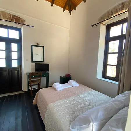 Belessi's Mansion 1 Гостевой дом 3*