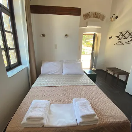 Belessi's Mansion 1 3*