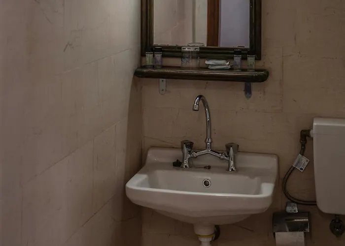 Belessi's Mansion 1 בית הארחה 3*